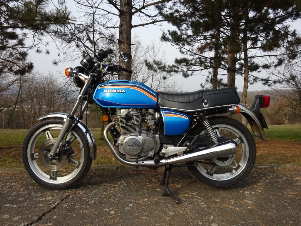  Honda CB400A Hondamatic, r.v. 1981 s TP