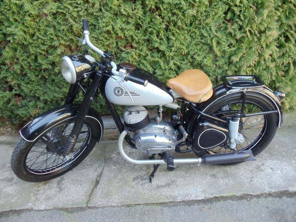  ČZ 150C