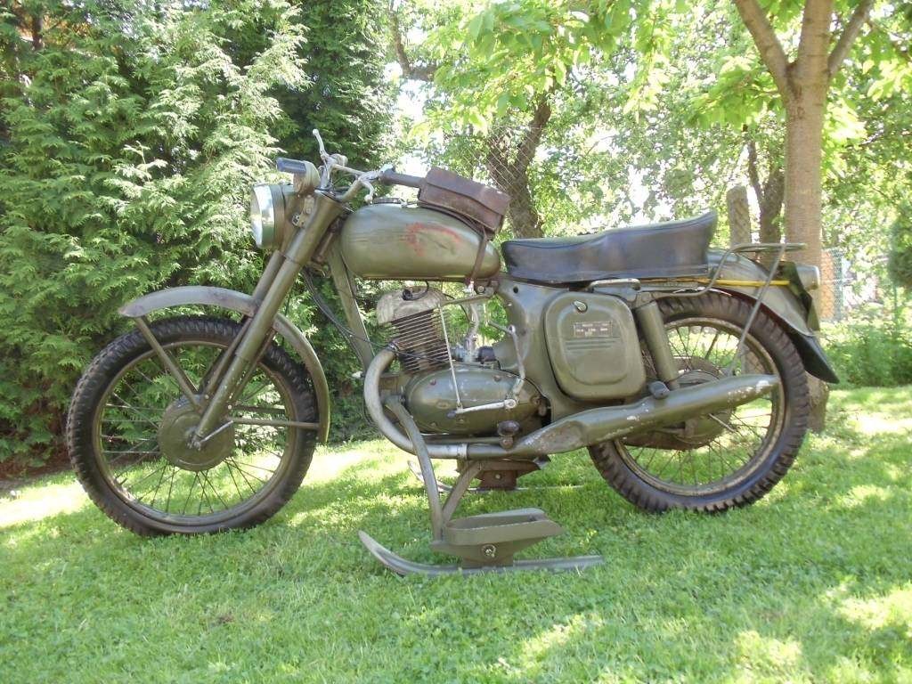  Jawa 250/553 Army