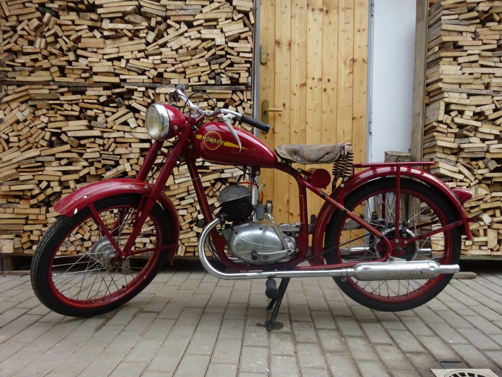  Monark - ČZ M200, r.v. 1949 s TP