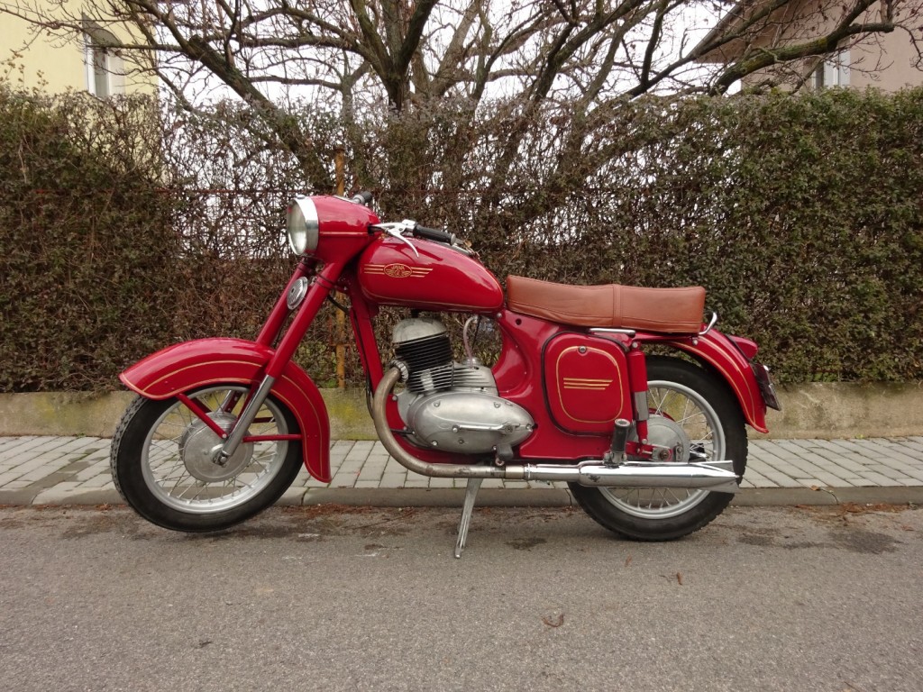  Jawa 250/353 kývačka, r.v. 1958 s TP