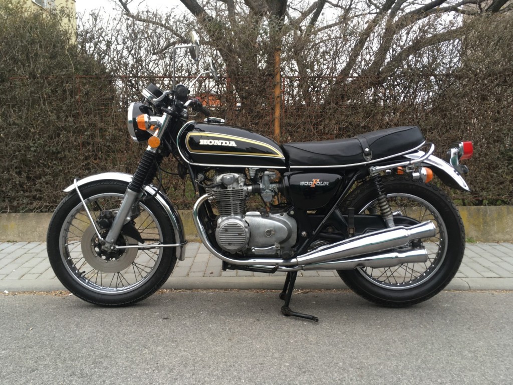  Honda CB500 Four, r.v. 1974 s TP