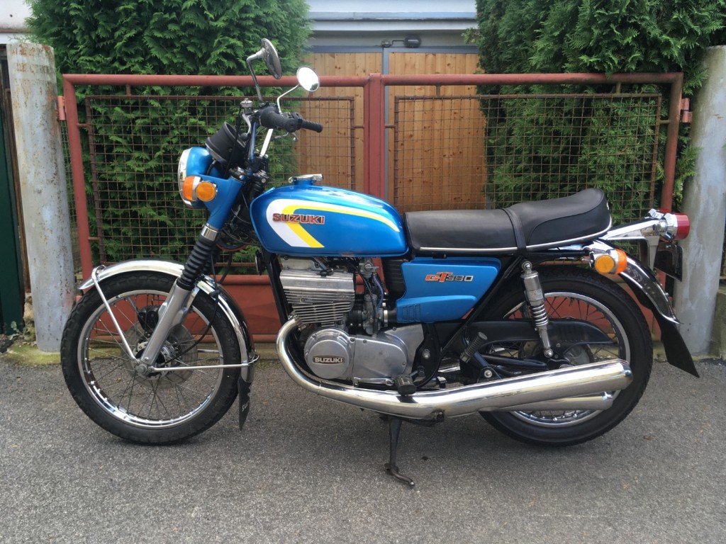  Suzuki GT380, year 1973