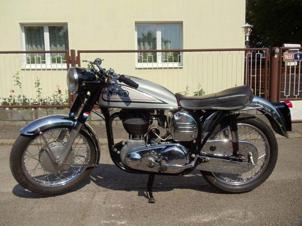  Norton ES2, r.v. 1955 s TP