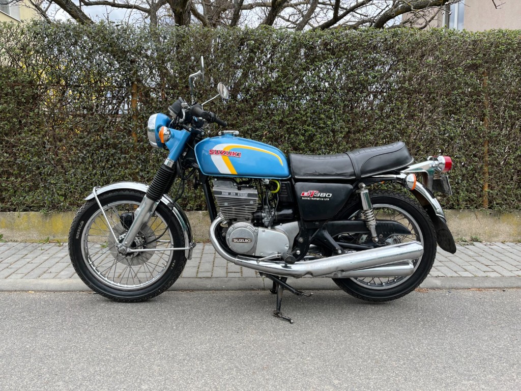  Suzuki GT380, Bj. 1973