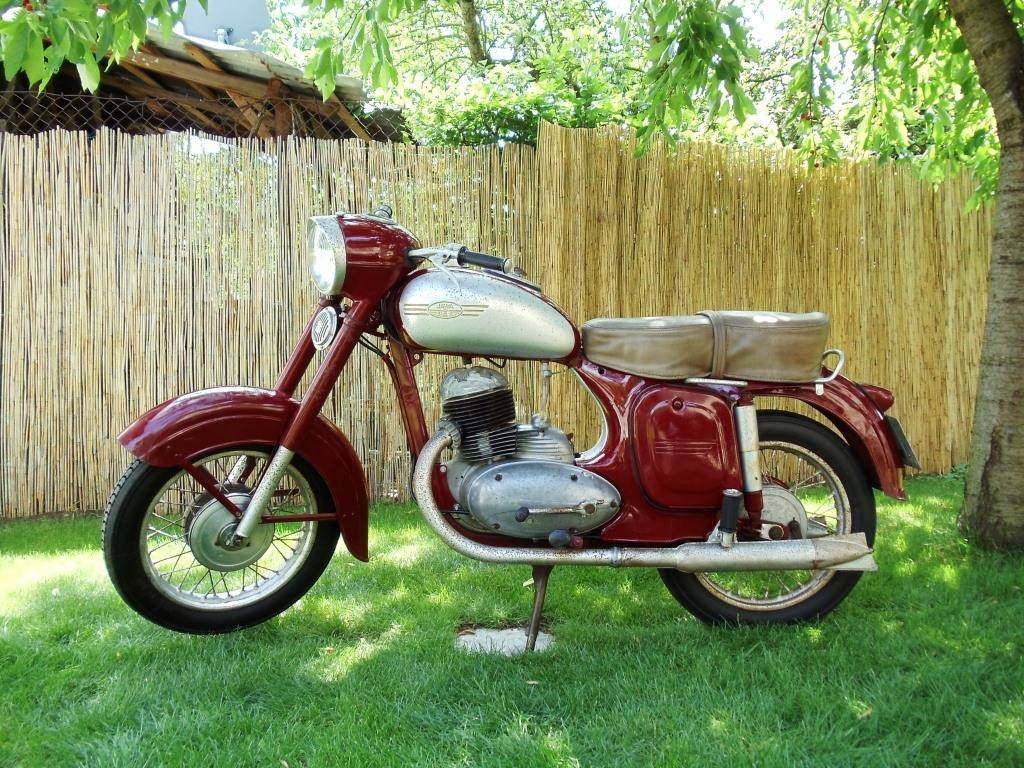  Jawa 250/353 kývačka, r.v. 1956 s TP