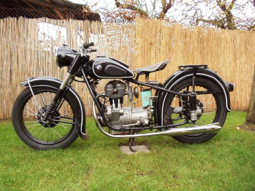  BMW R25/2, r.v. 1951 s TP