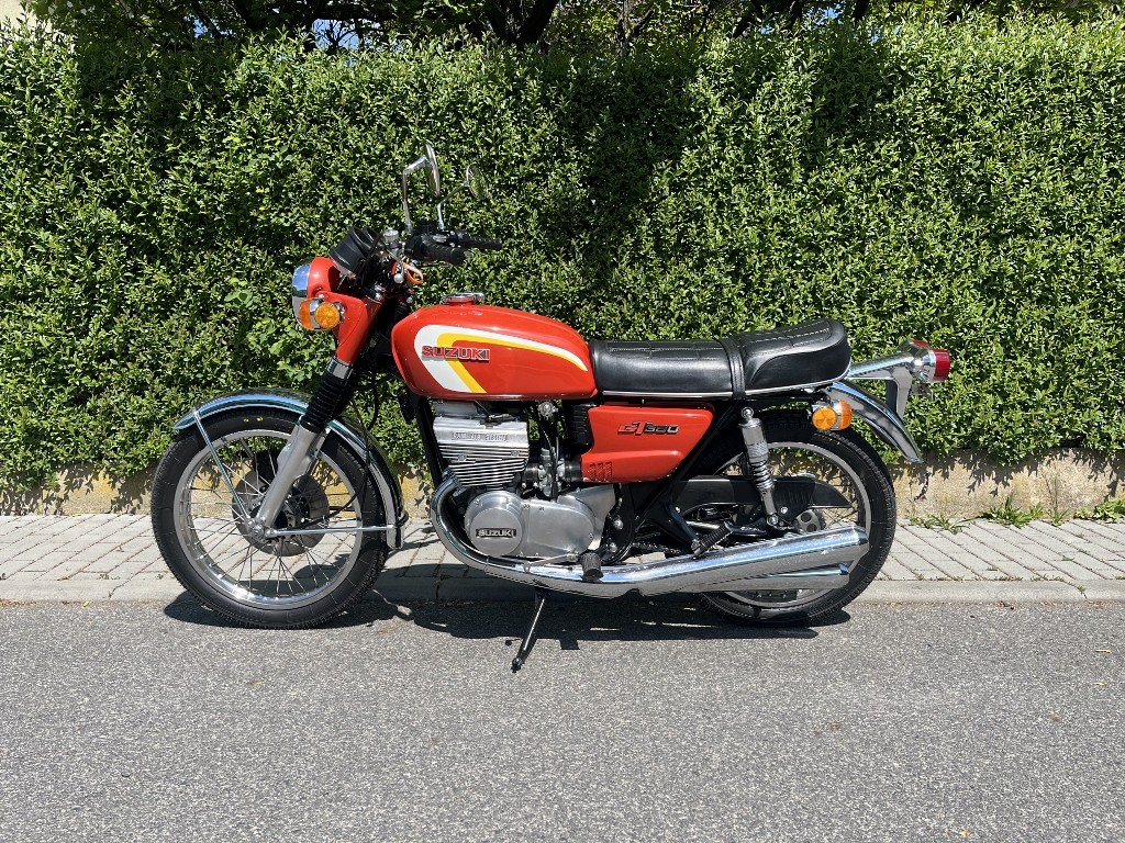  Suzuki GT380 K, year 1973