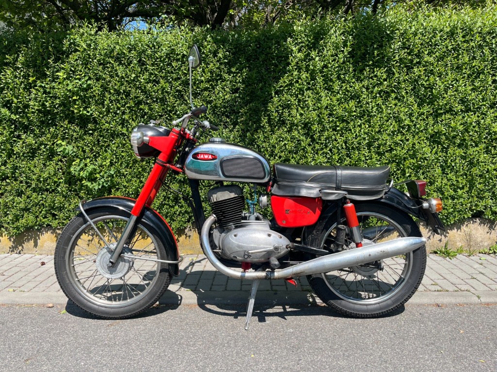  Jawa 250/590 Californian, r.v. 1972 s TP