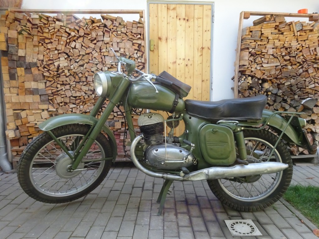  Jawa 250/553 - 255A Švéd, r.v. 1960 s TP