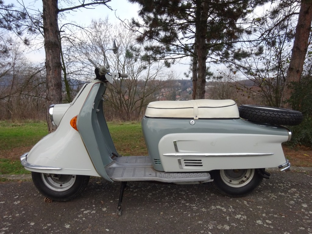  Heinkel Tourist 102 A-3, r.v. 1964 s TP