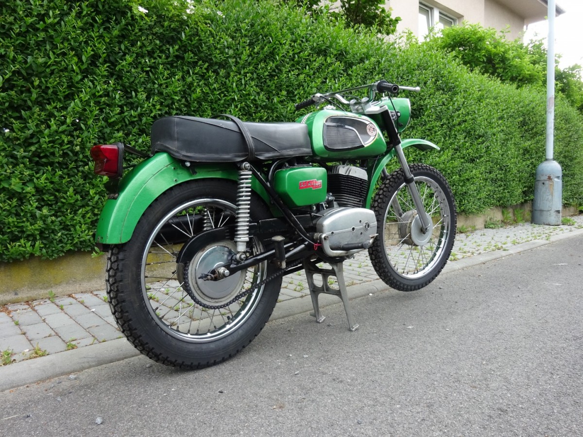 Cz 175