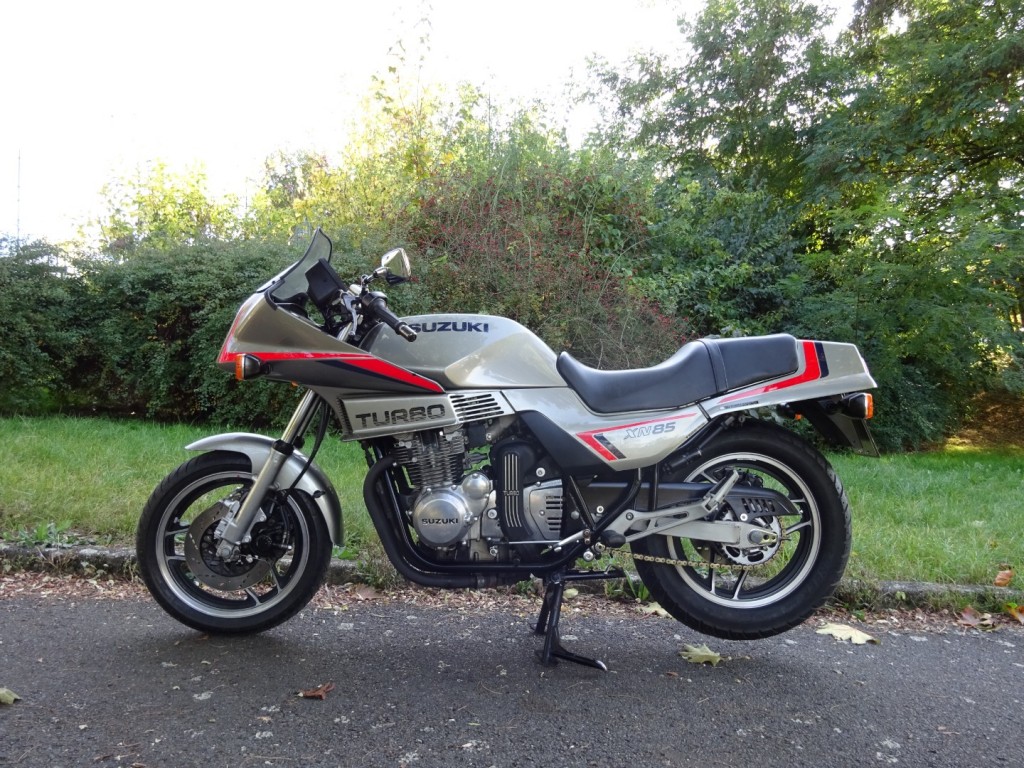 Suzuki XN85 Turbo