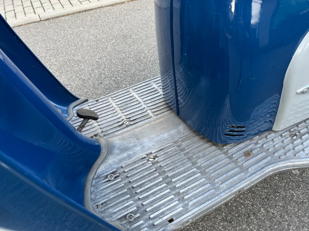 Heinkel Tourist 103 A-2