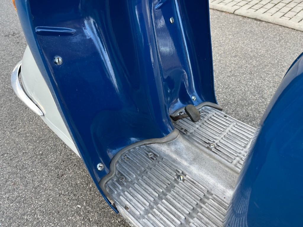 Heinkel Tourist 103 A-2