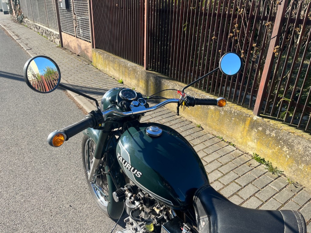 Royal Enfield Taurus 325 DIESEL