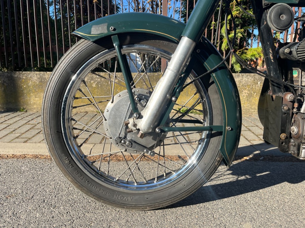 Royal Enfield Taurus 325 DIESEL