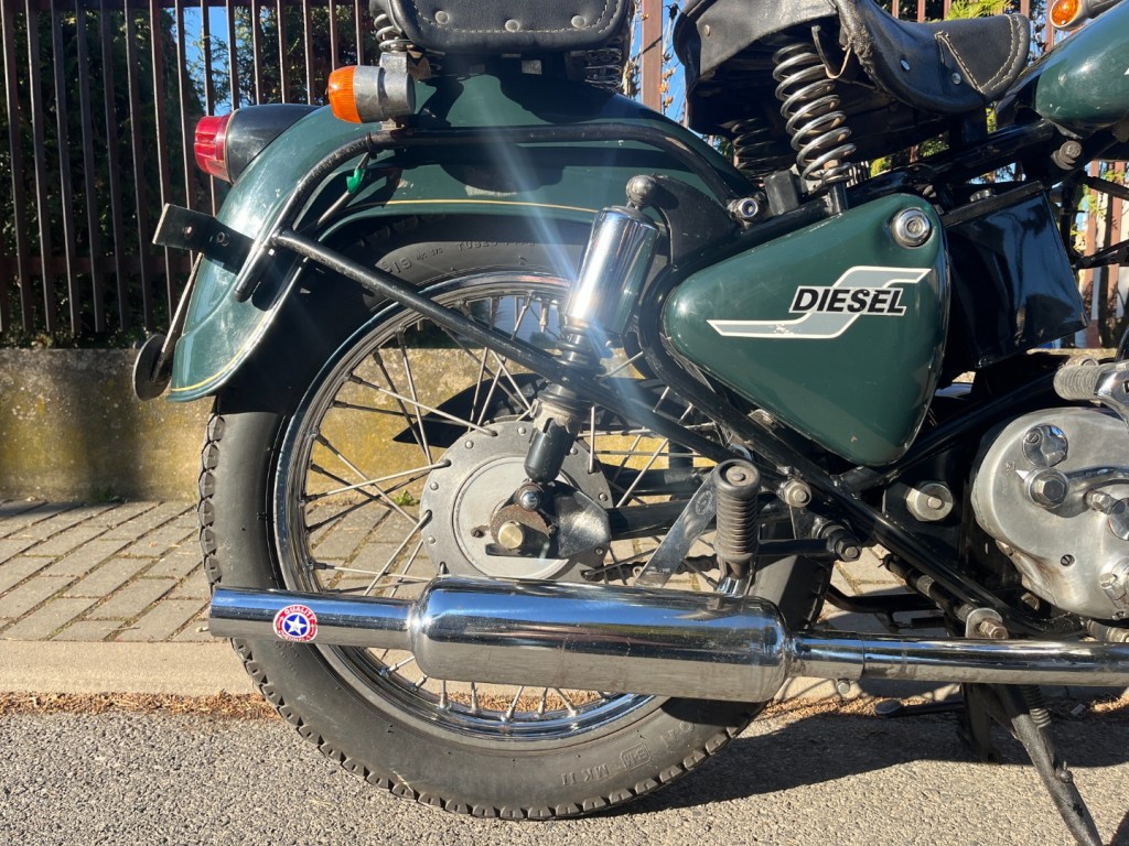 Royal Enfield Taurus 325 DIESEL