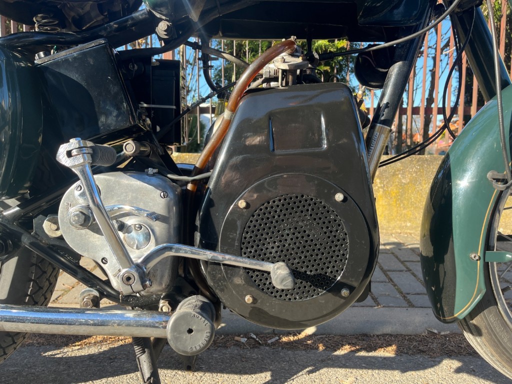 Royal Enfield Taurus 325 DIESEL