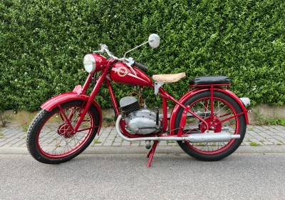 Monark - CZ M300