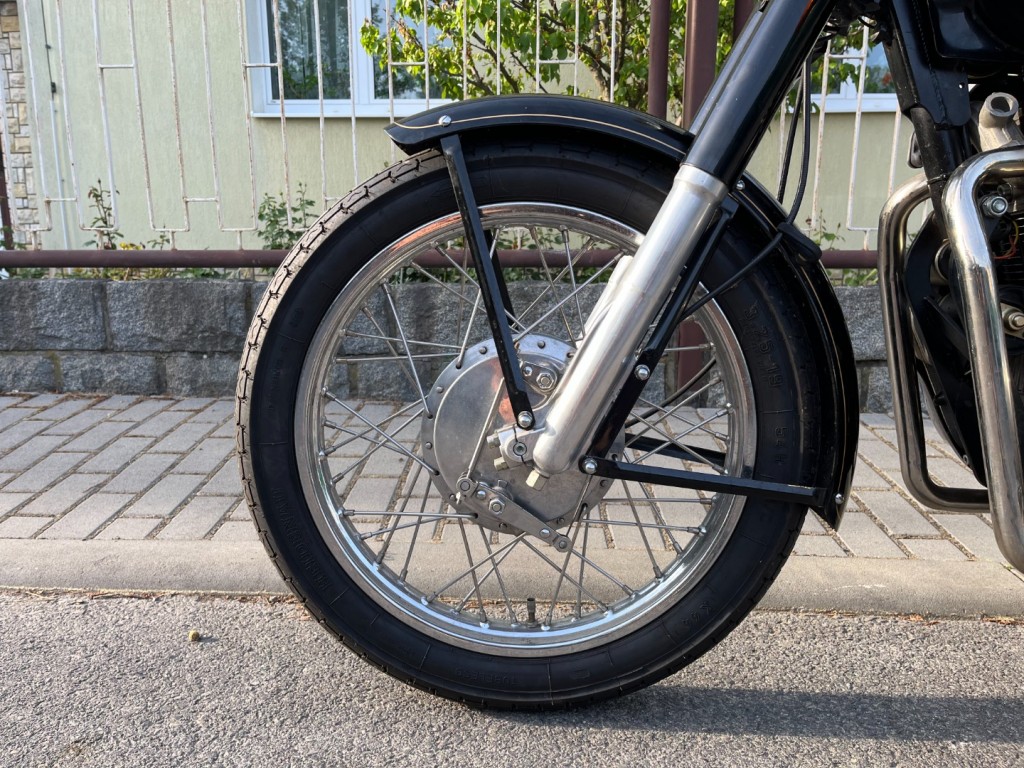 Royal Enfield 850 Centaurus Diesel