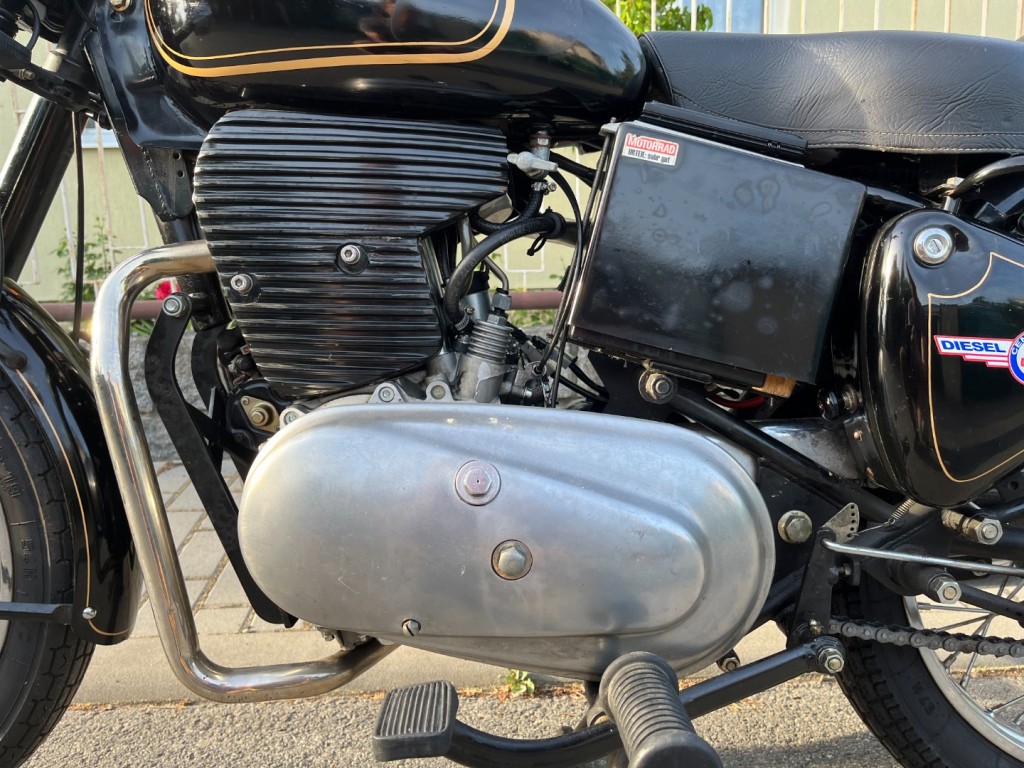 Royal Enfield 850 Centaurus Diesel