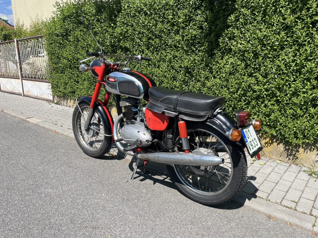 Jawa 250/590 Californian III