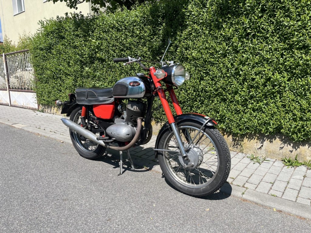 Jawa 250/590 Californian III