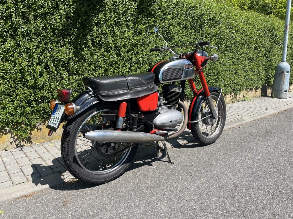Jawa 250/590 Californian III