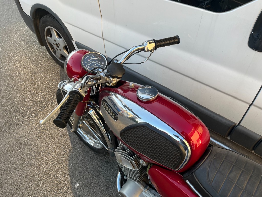 Yamaha YR-1 350