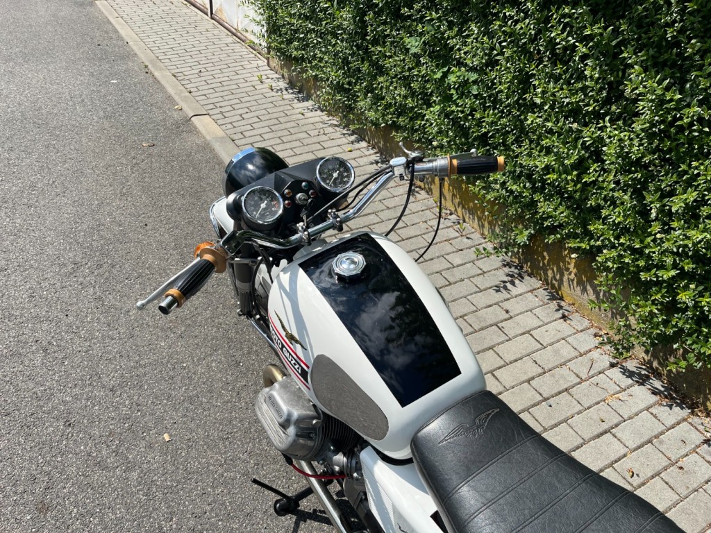 Moto Guzzi V7 Special