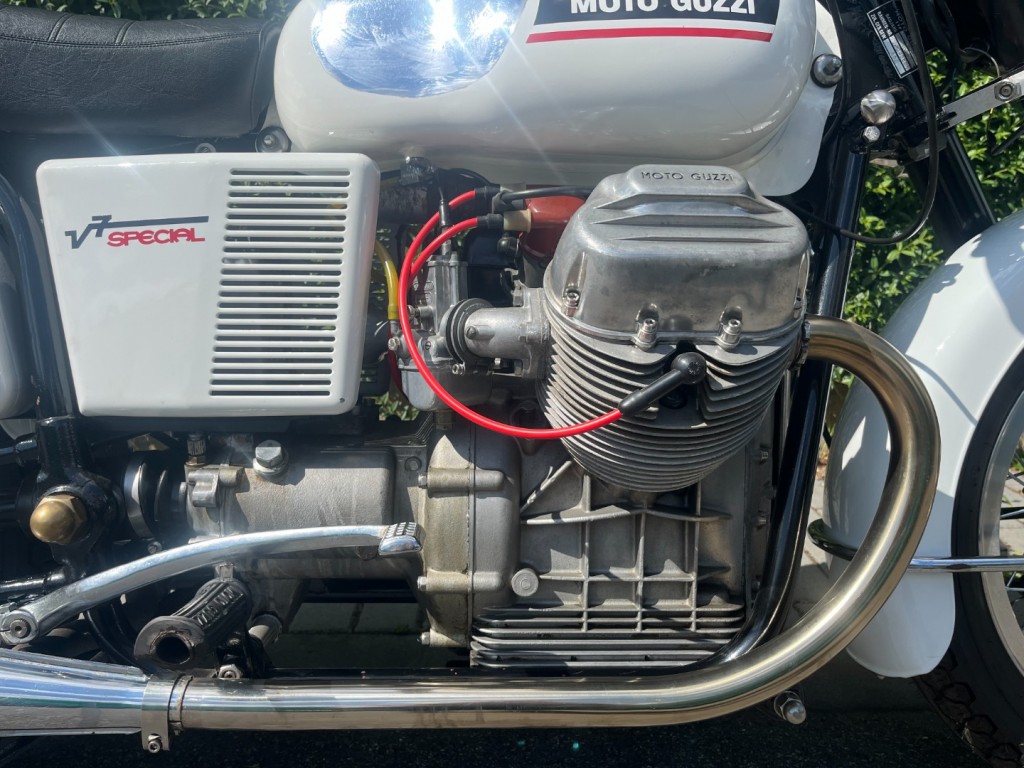 Moto Guzzi V7 Special