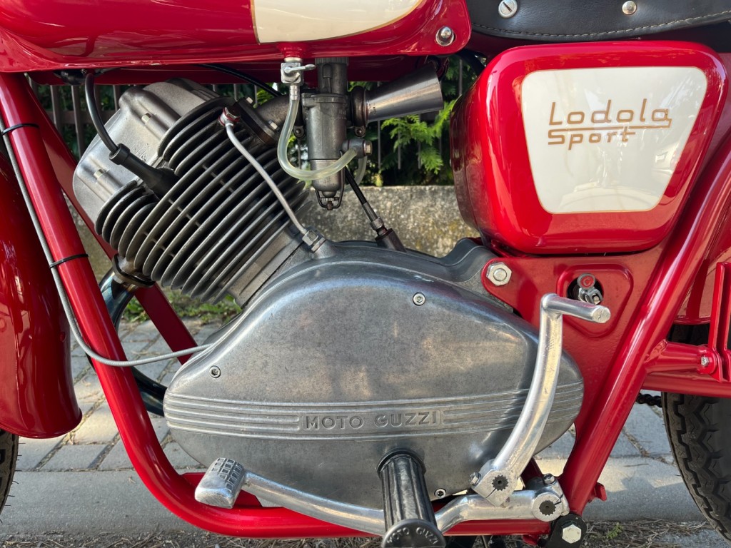 Moto Guzzi 175 Lodola Sport