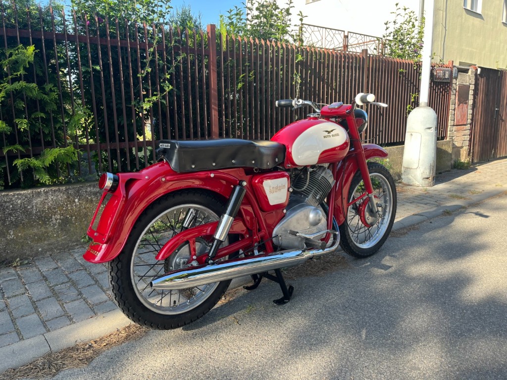 Moto Guzzi 175 Lodola Sport