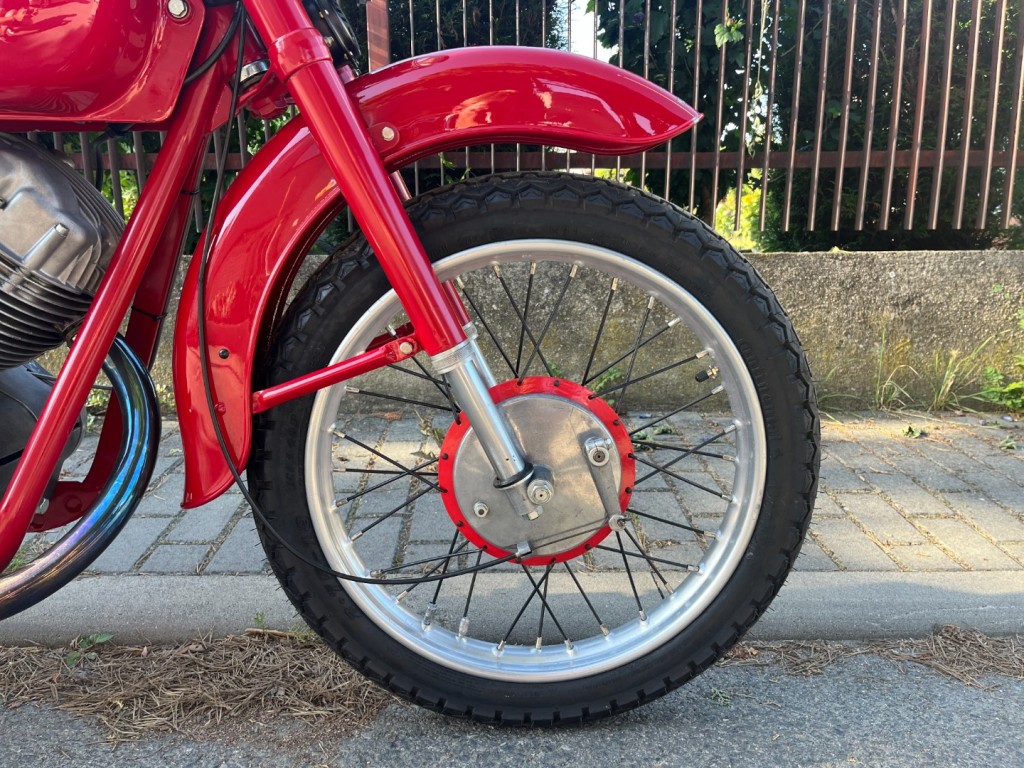 Moto Guzzi 175 Lodola Sport