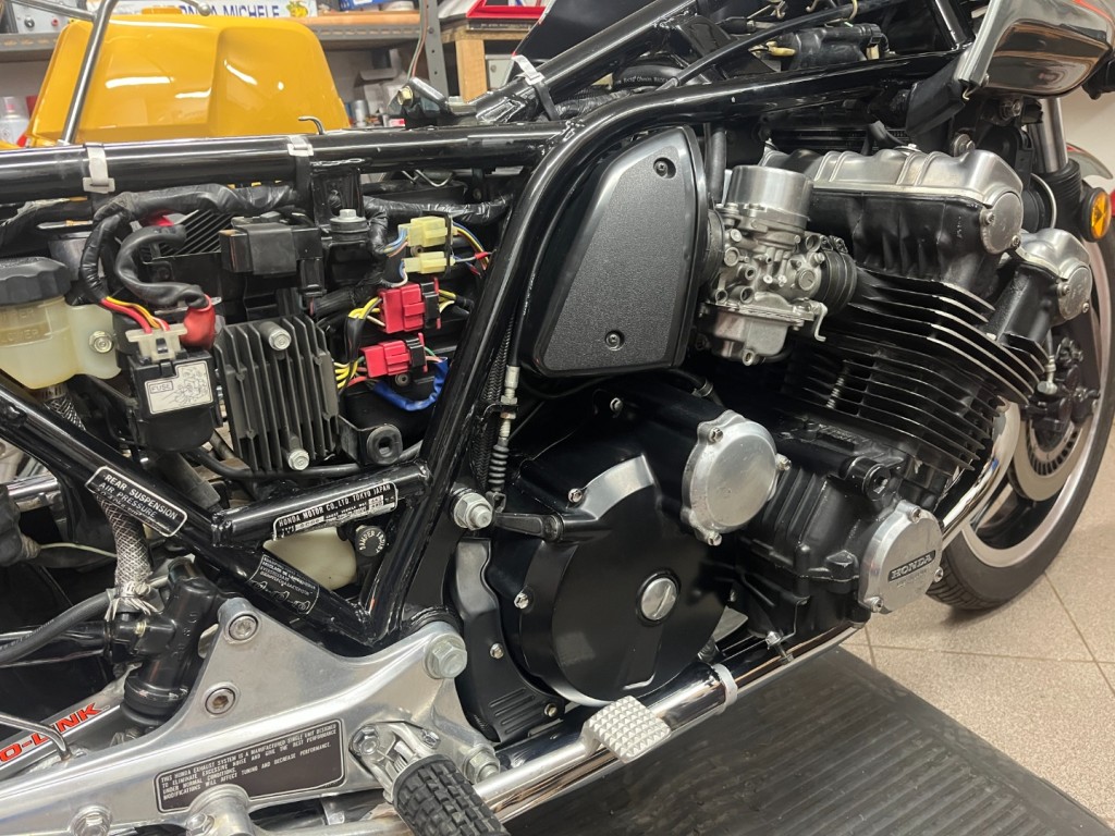 Honda CBX1000 Pro-link