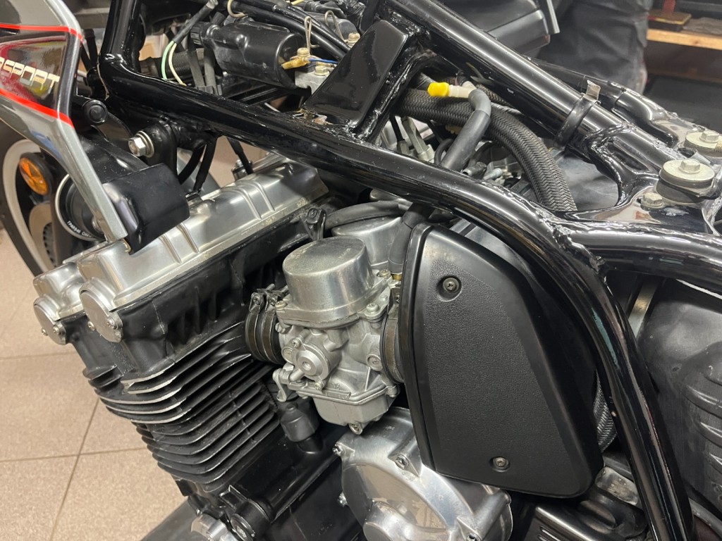 Honda CBX1000 Pro-link