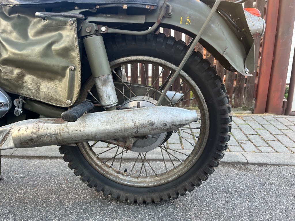 Jawa 250/579-03 Švéd