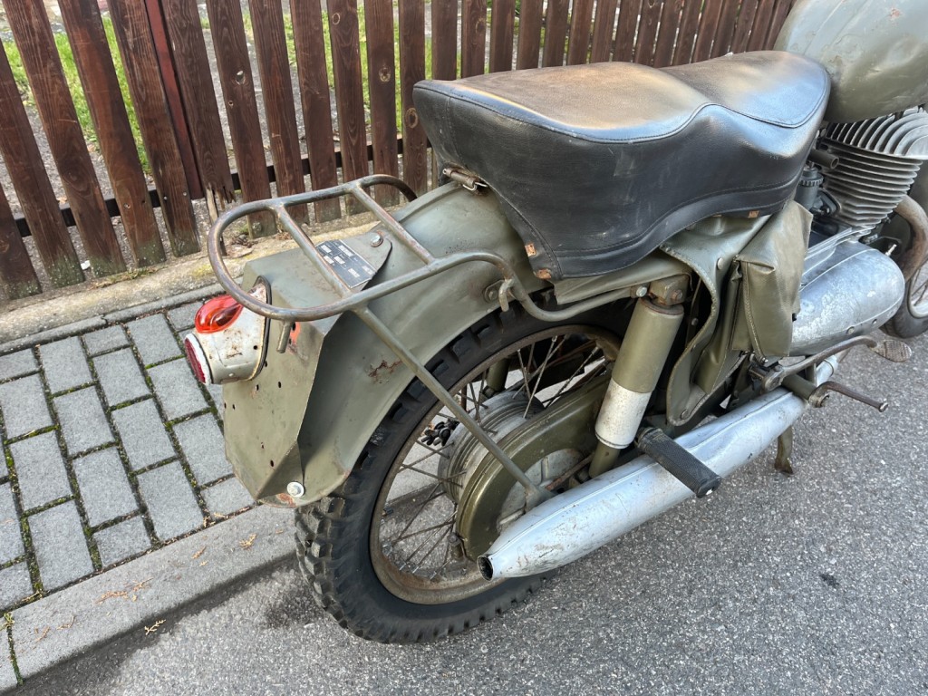 Jawa 250/579-03 Švéd