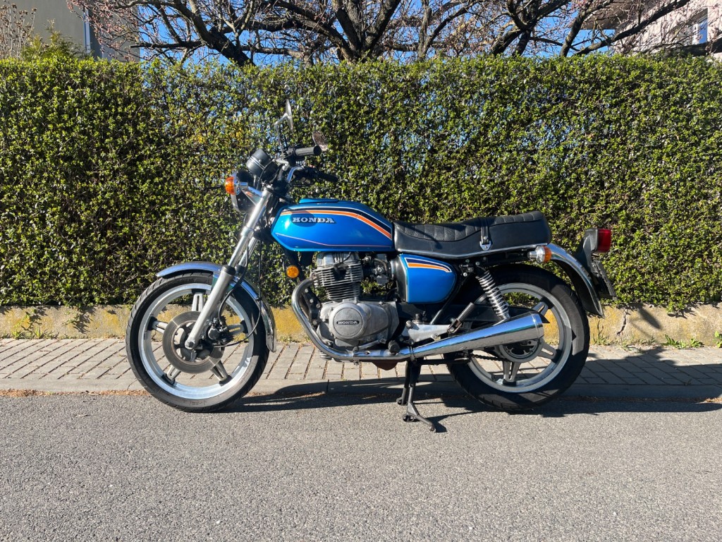 Honda CB400A Hondamatic
