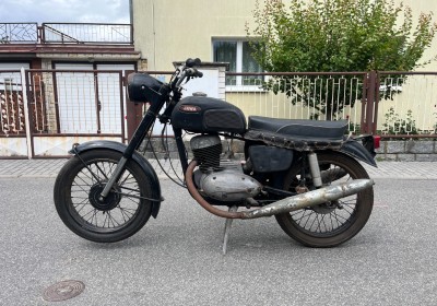 Jawa 250/590 Californian